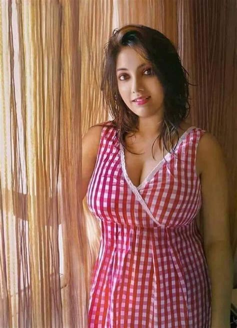 sexy bhabhi ke boobs|Bhabhi Porn Tagged Videos by 4kPorn.xxx